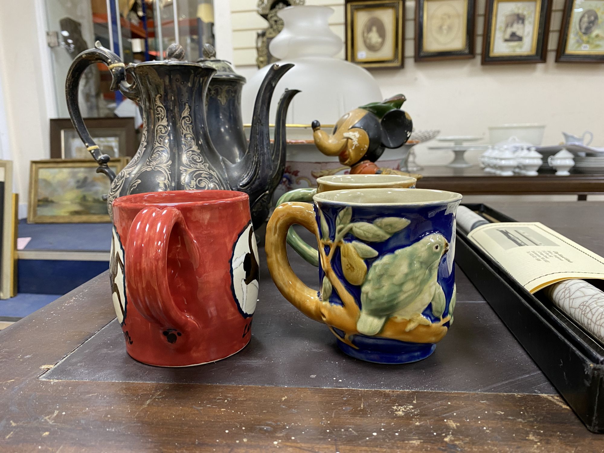 A quantity of mixed collectables including metalware and ceramics